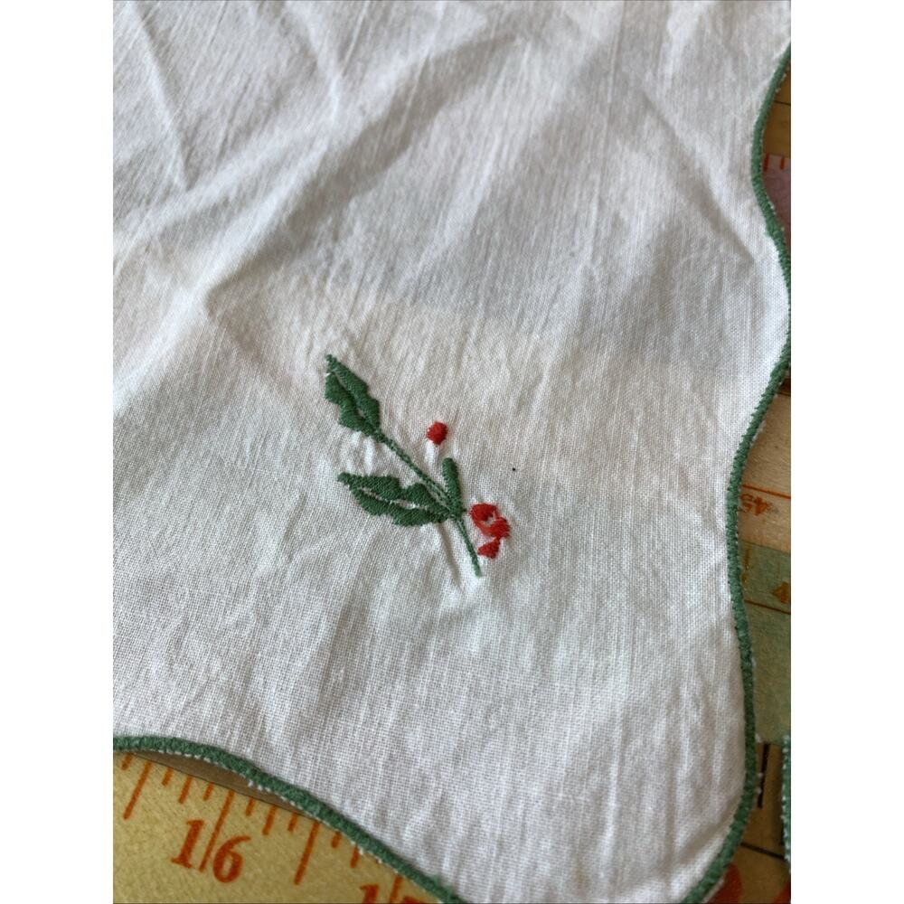 Vintage Christmas‎ Napkins Cloth Set 4 Red Holly Poinsettia Cotton Retro - Picture 6 of 10